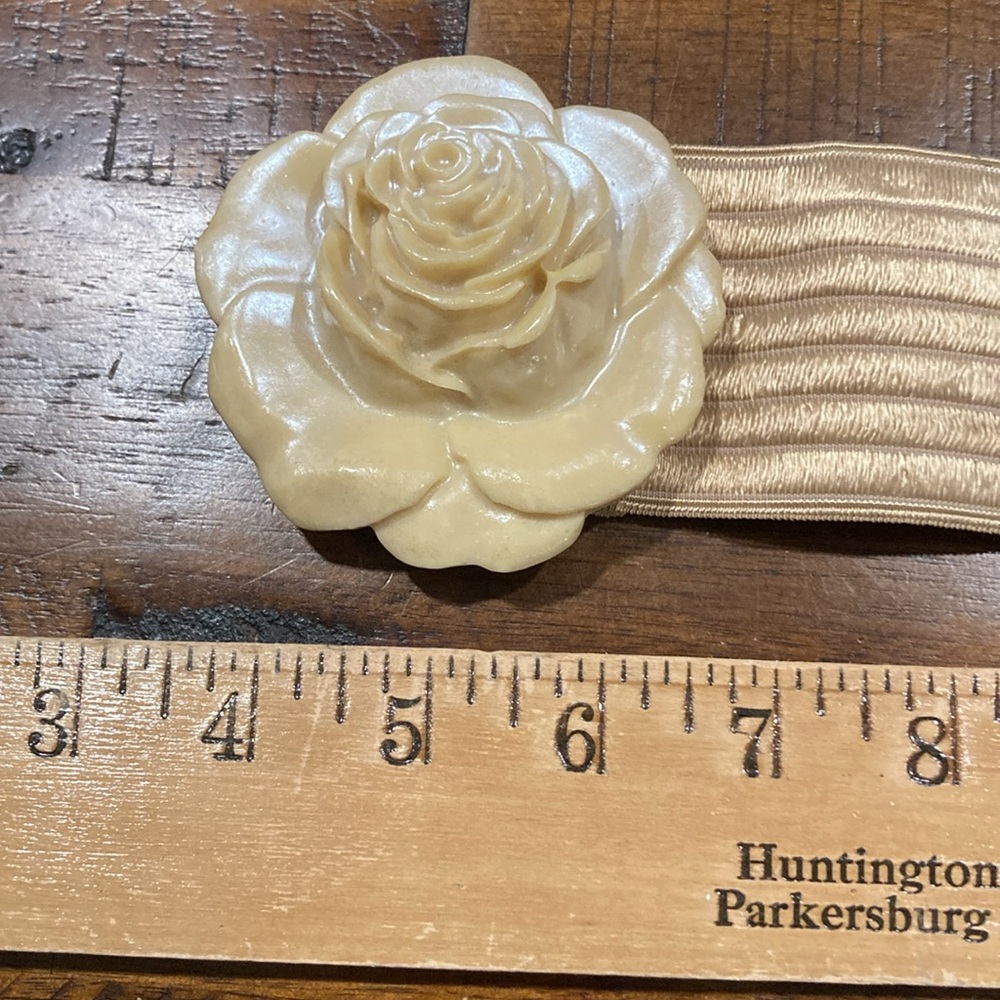 vintage Charmant beige rose belt - Picture 5 of 7